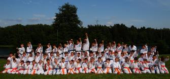 Sportowe wakacje karateków z Ząbek Sportowe wakacje karateków z Ząbek
